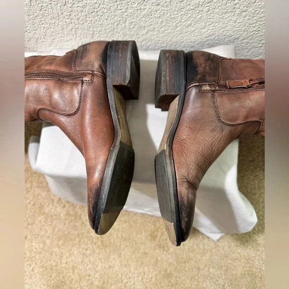 Arturo Chiang WomenTall Riding Boots Pull-On Brown Leather Distressed Side Zip 8 - Picture 5 of 12